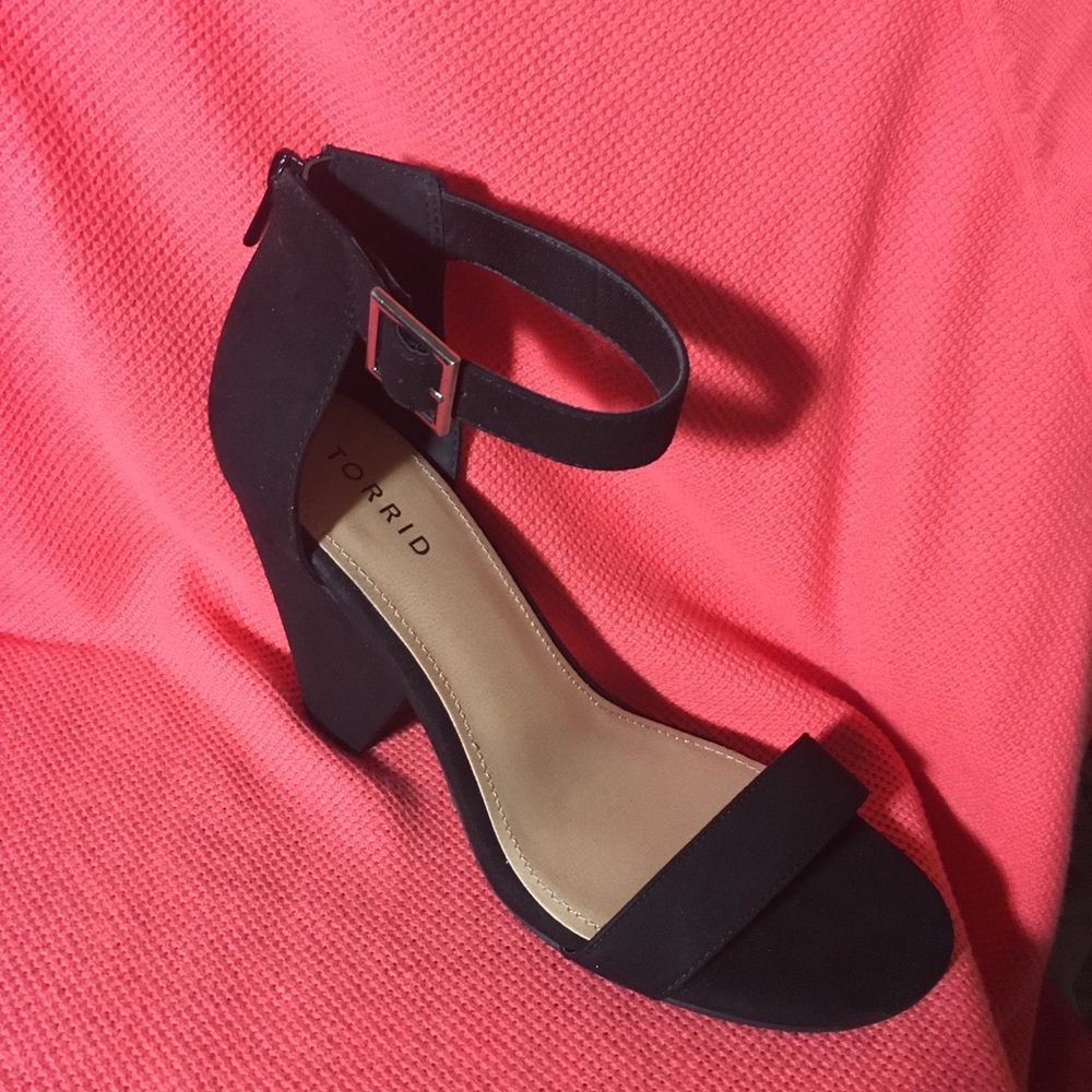 Womens cone heel
